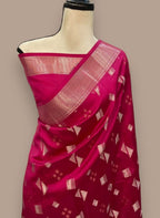 Banarasi Sarees with motif design