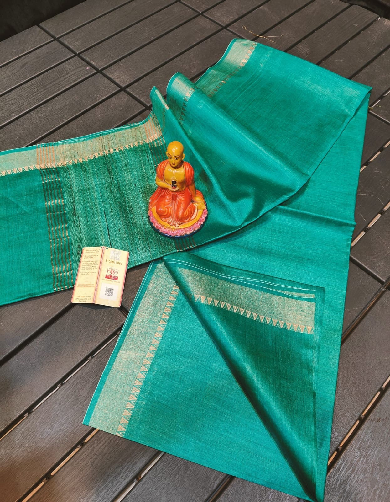 Bhagalpuri Pure Silk Munga with Temple Border.